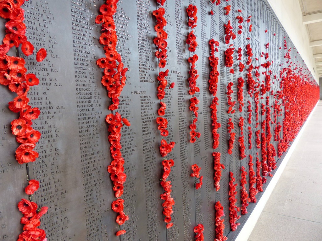 Gedenktafeln im Australian War Memorial Canberra