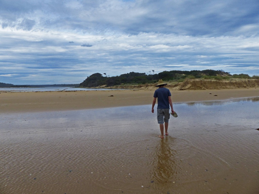 Robert am Ninety Mile Beach in Lakes Tyres